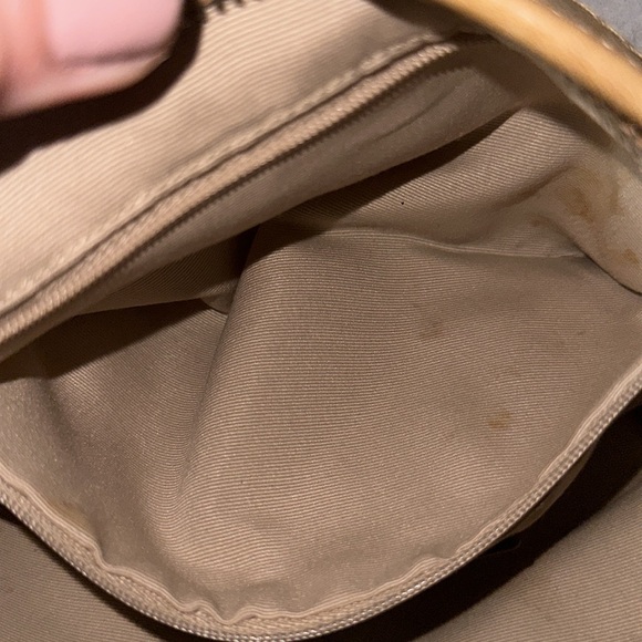 Coach authentic vintage camel tan leather with silver hardware cute lil bag - Picture 10 of 13